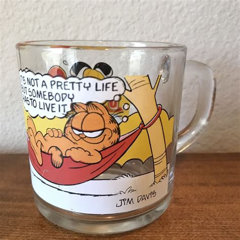 Vintage 1978 McDonalds Garfield Glass Coffee Cups, Mugs by Jim Davis Set of 4. . Garfield mcdonalds mug